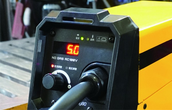  液晶パネルにより詳細な設定が可能