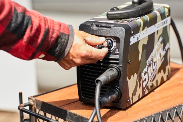 ホットスタート機能、アークフォース機能、アンチスティッキング機能付き